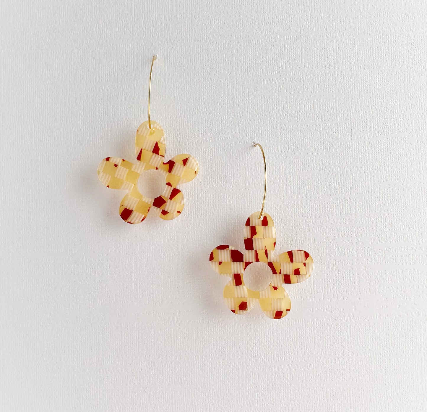 Retro 70’s Gingham Flowers on Hoops