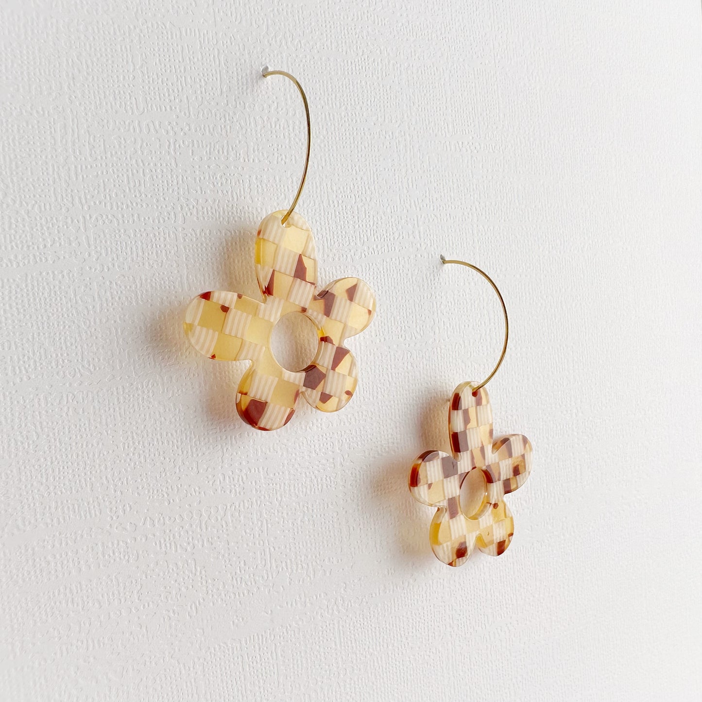 Retro 70’s Gingham Flowers on Hoops