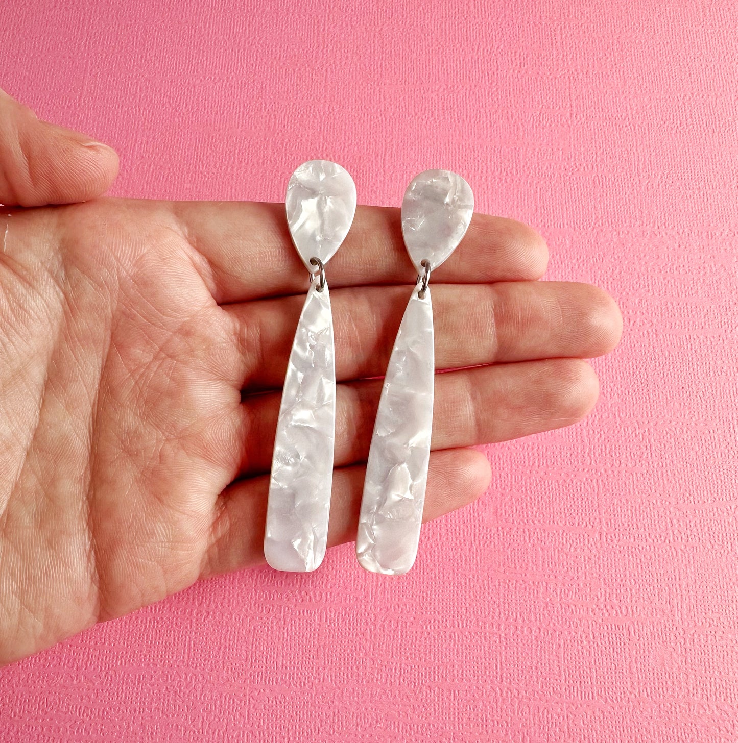 Elegant Pearlescent Dangles