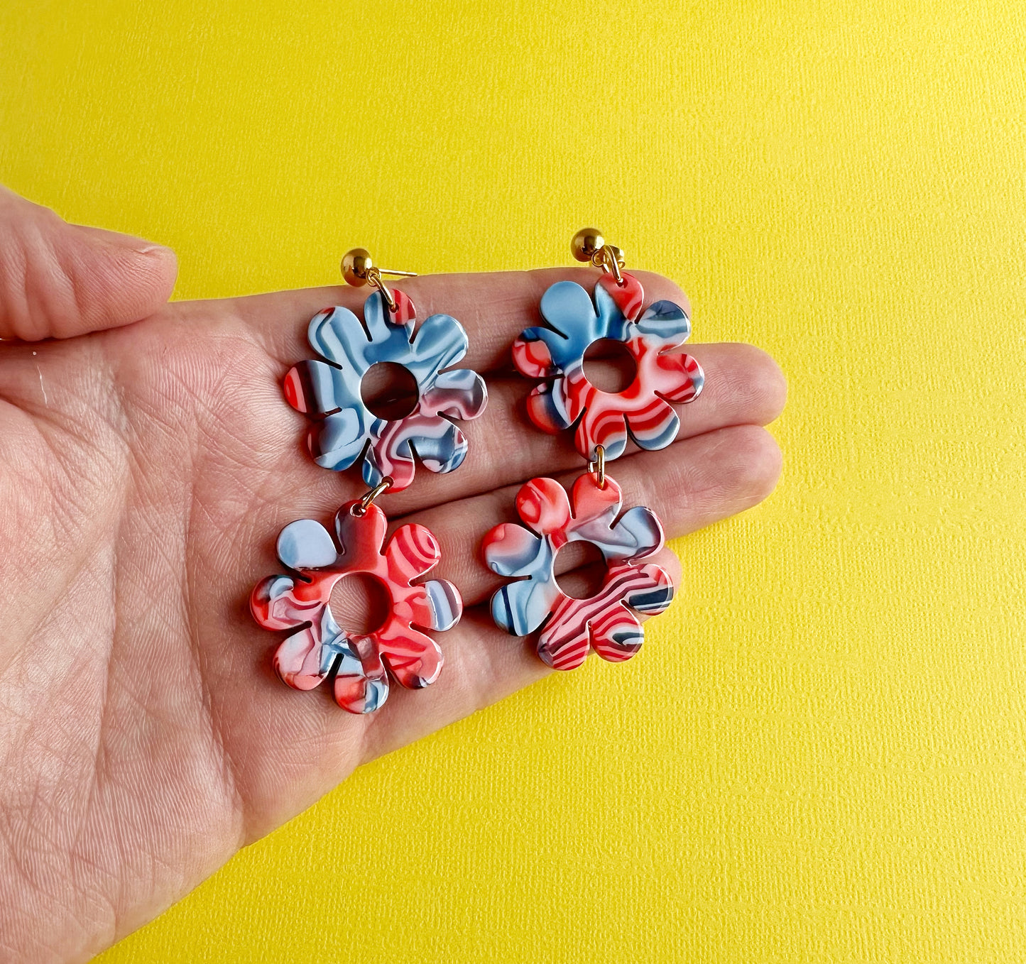 Retro Blue & Red Flower Dangles