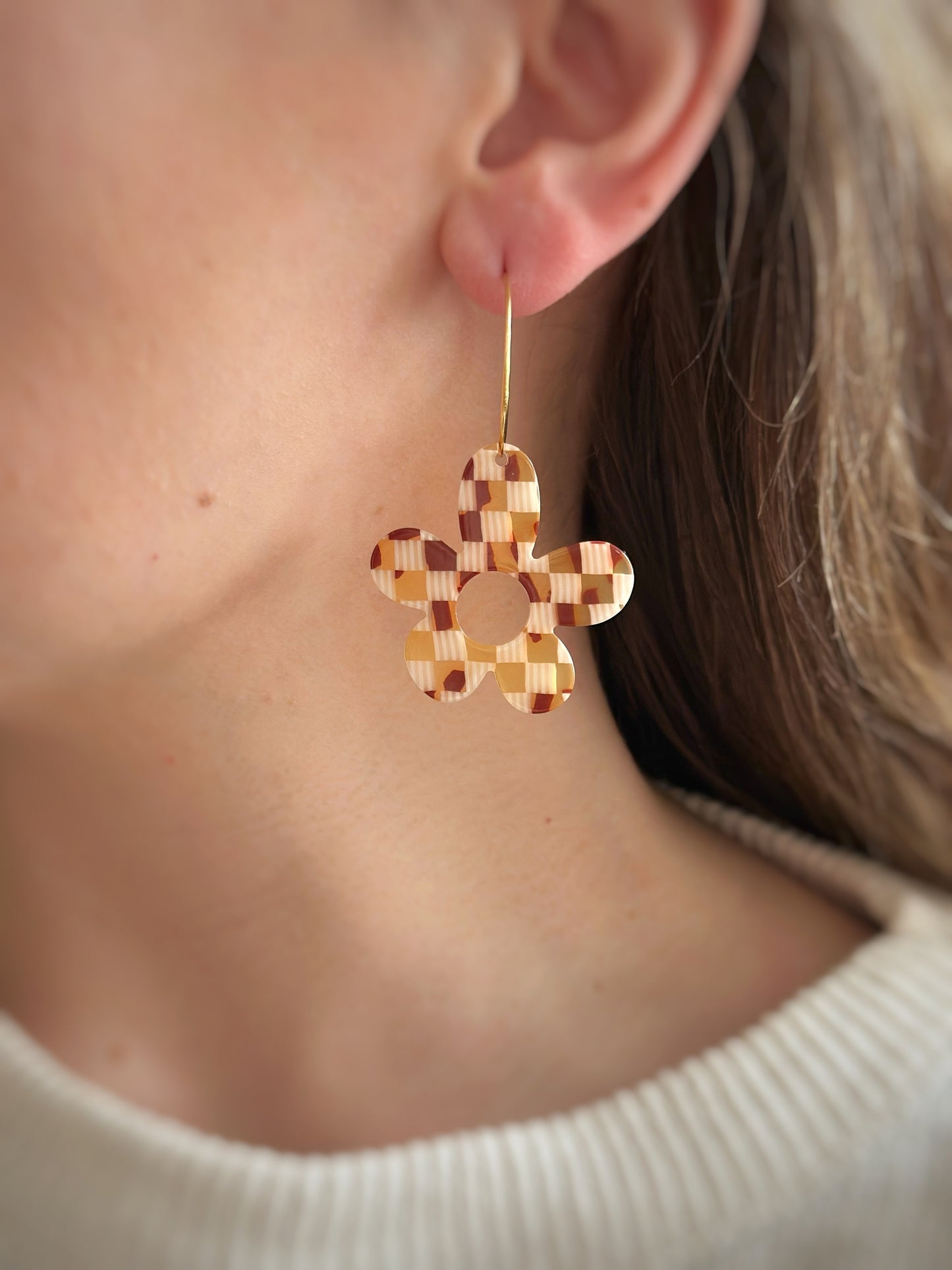 Retro 70’s Gingham Flowers on Hoops